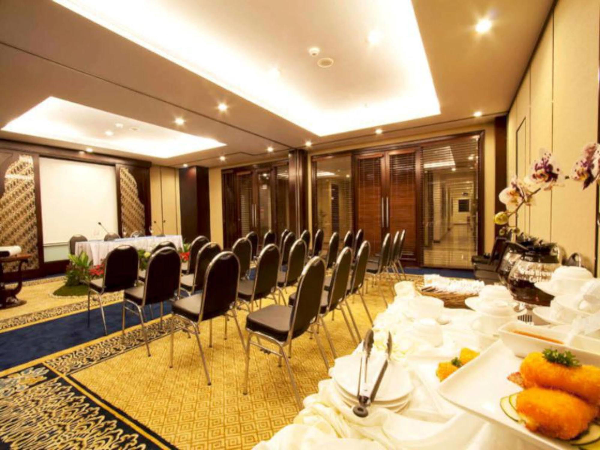Asmila Boutique Hotel Bandung Esterno foto