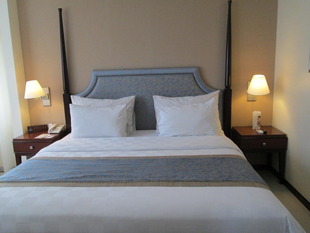 Asmila Boutique Hotel Bandung Esterno foto