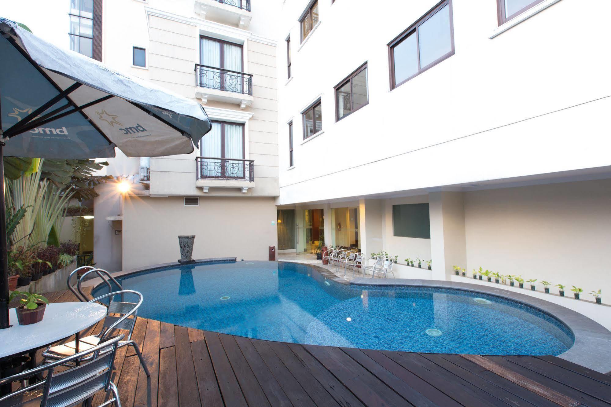 Asmila Boutique Hotel Bandung Esterno foto